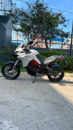 DUCATI MULTISTRADA 950 S DUCATI MULTISTRADA 950 S